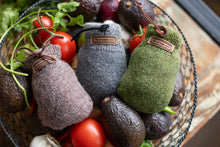 Afbeelding in Gallery-weergave laden, The Avocado Sock